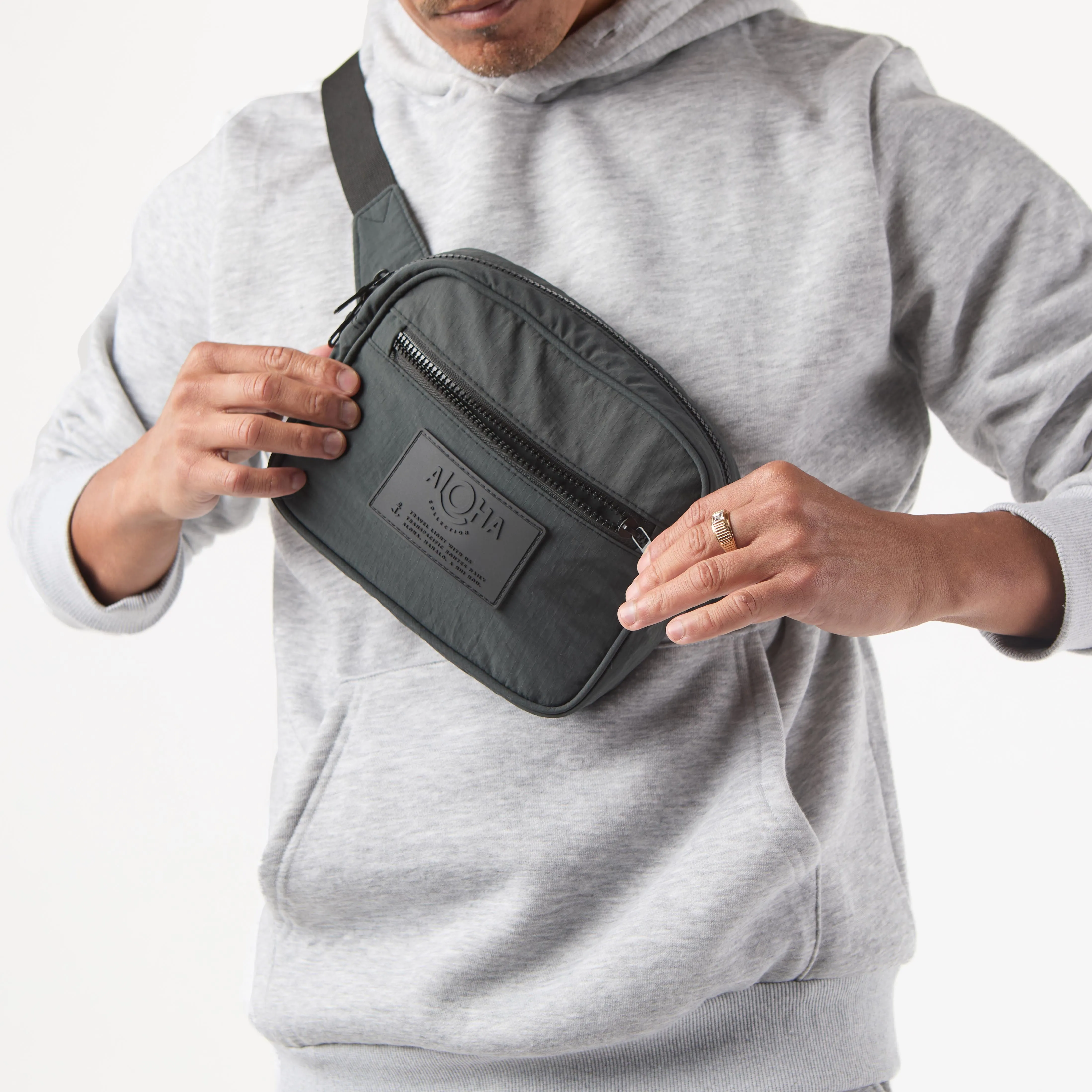 Keep It Light Hip Pack | Python