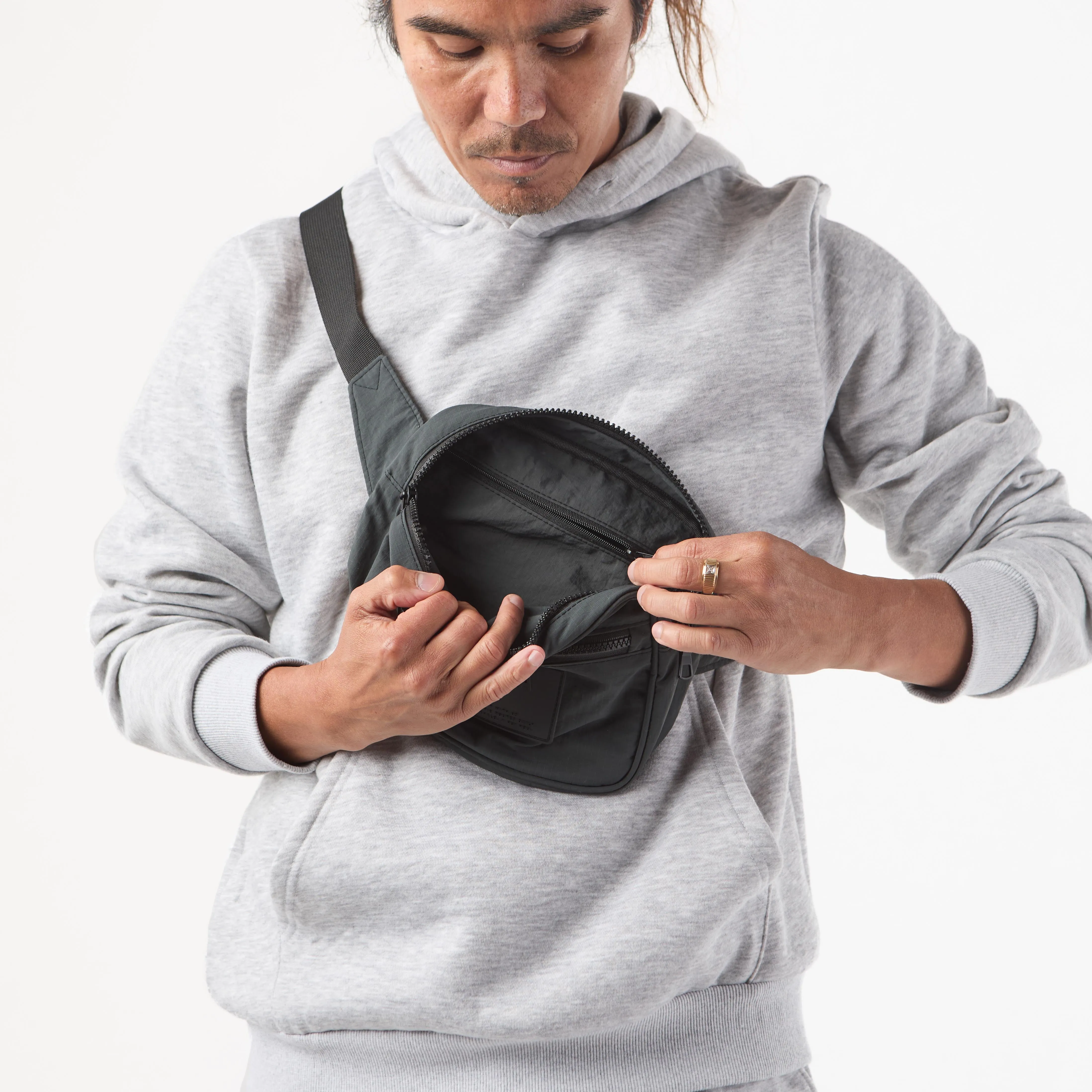 Keep It Light Hip Pack | Python