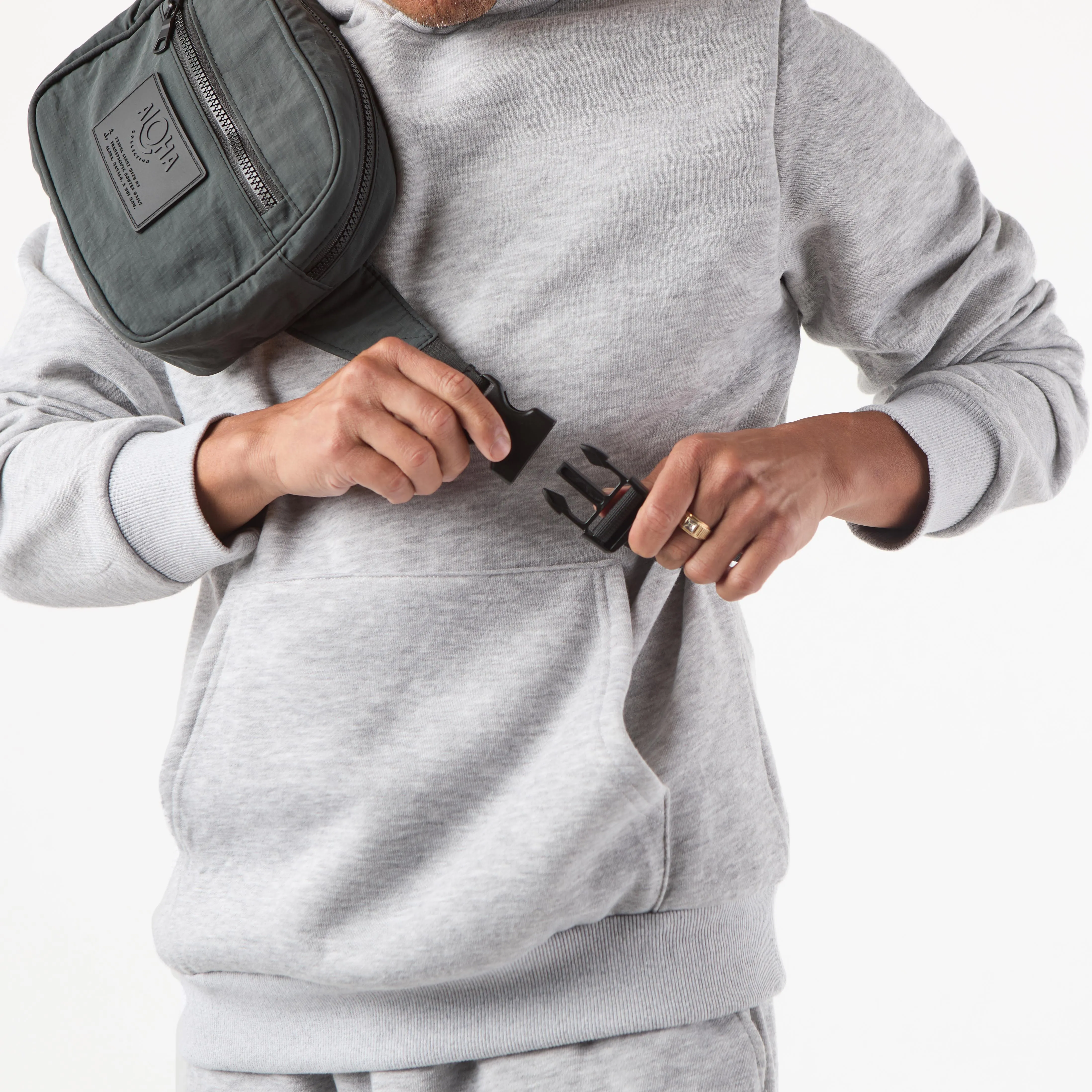 Keep It Light Hip Pack | Python